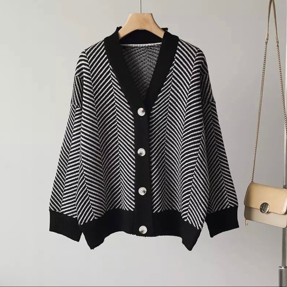 Herringbone Cardigan with Large Buttons Sz L
